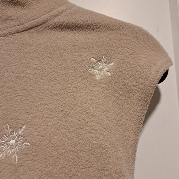 Vintage sleeveless polar  bear flannel vest - Picture 2 of 3